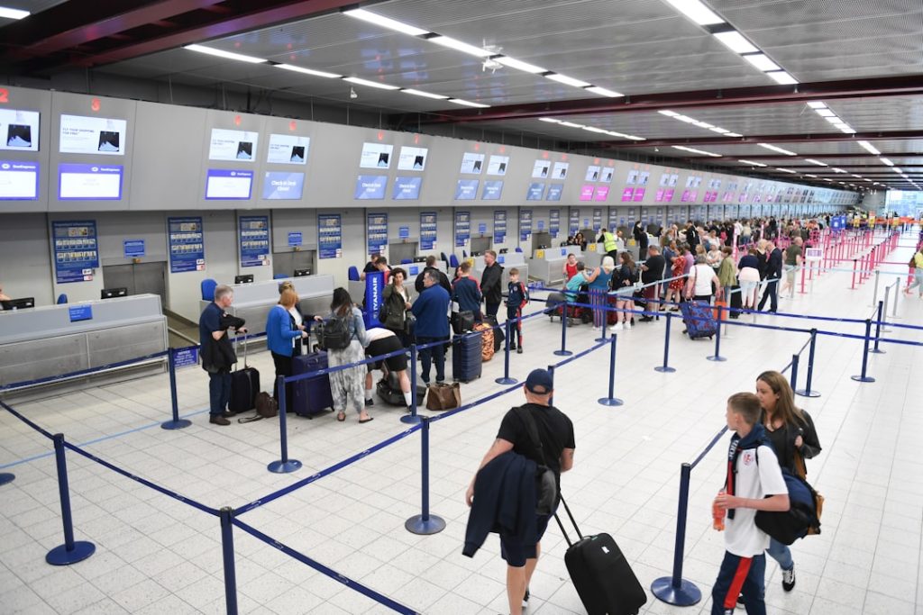 airport image for commercial carpet cleaning machine blog